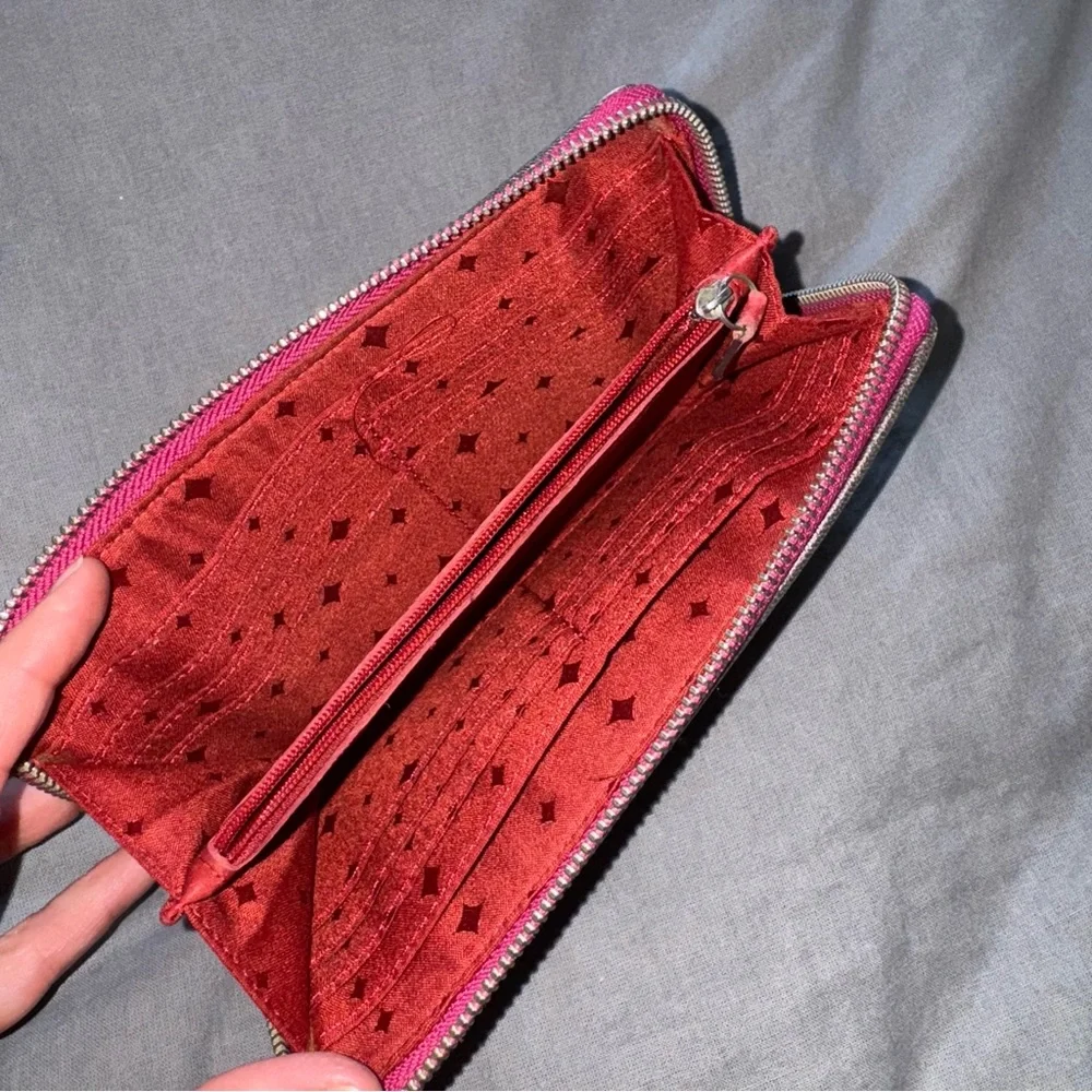 Fossil Maddox Red Pink Tooled Leather Wristlet Wallet